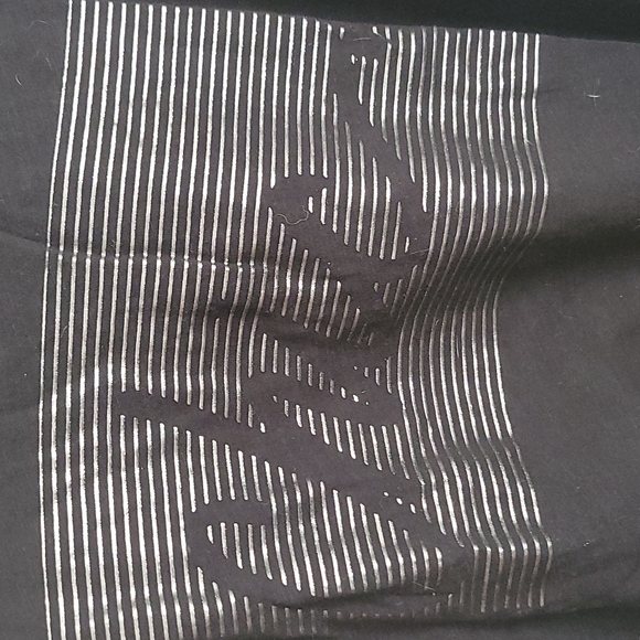 Top - Picture 2 of 4